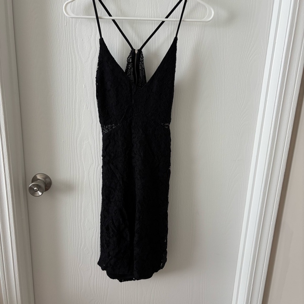 Lulu's Black Lace Dress